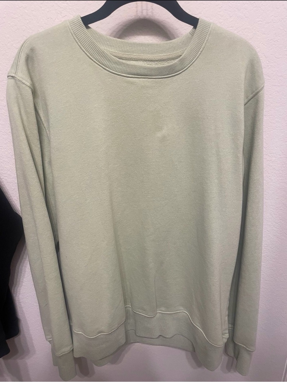 Goodfellow & Co Light Sage Green Pullover Sweatshirt